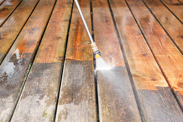 Best Parking Lot and Garage Cleaning  in Thornwood, NY